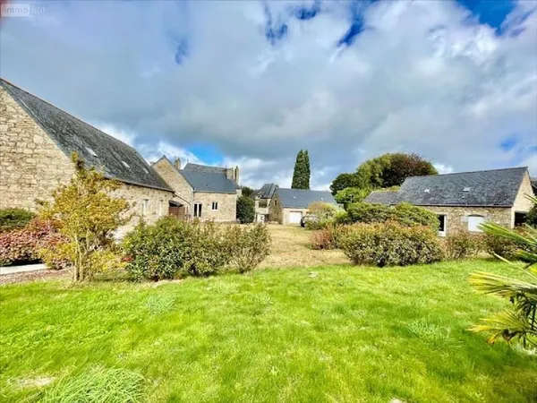 Maison 7 pièces 220 m²