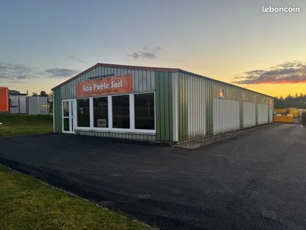 Local commercial avec atelier