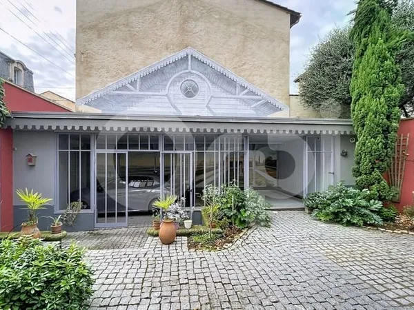 Maison 5 pièces 158 m²