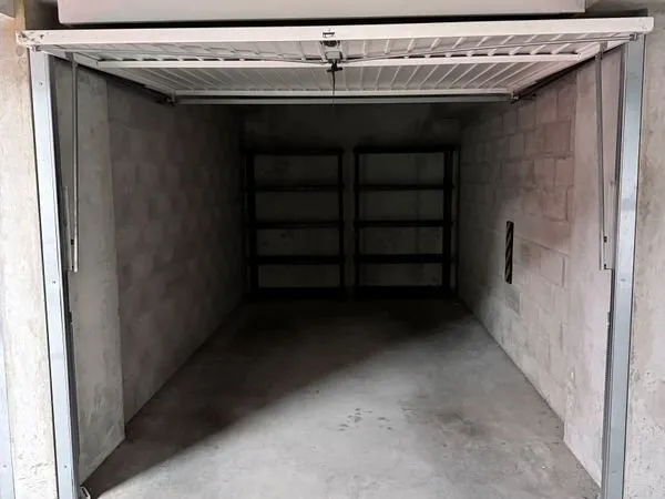 Garage box sécurisé à St Clair