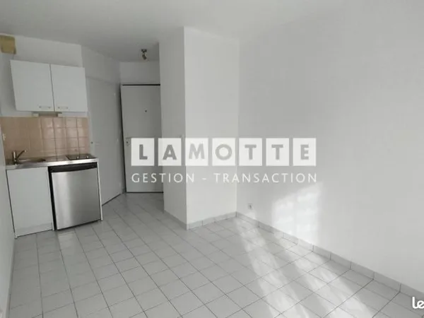 Appartement 1 pièce 15 m²