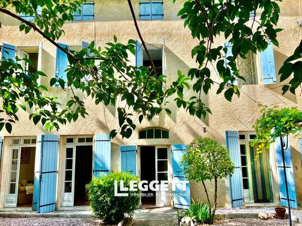 Maison 9 pièce(s), LA REDORTE