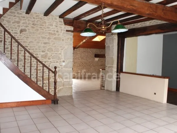 Dpt Deux Sèvres (79), à vendre AIRVAULT maison P7 de 154 m² - Terrain de 565,00 m²