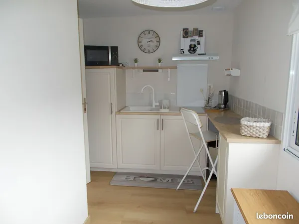 Studette 14 m2 tout équipée