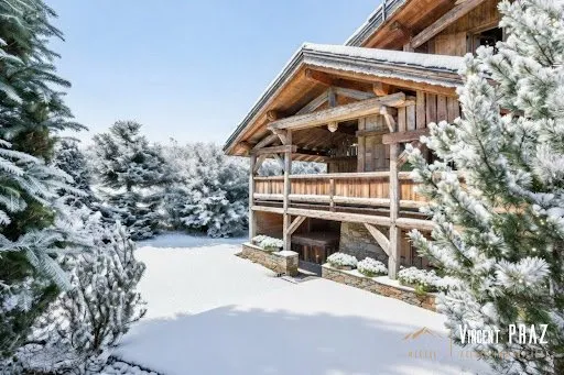 Chalet 8 pièces 450 m²
