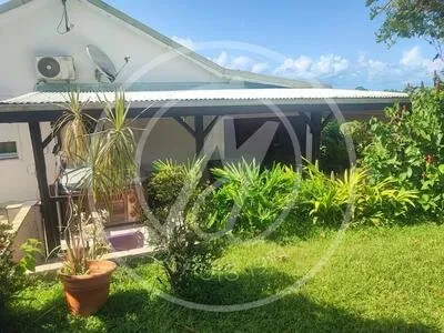 À louer Villa T4 MEUBLEE - GOYAVE - 1800 € / mois