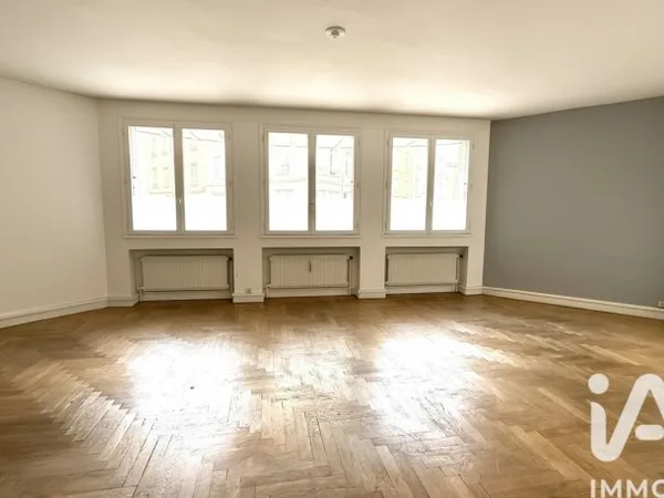 Appartement 3 pièces 94 m²