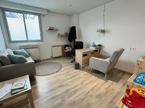 Local d'activité 15 m²