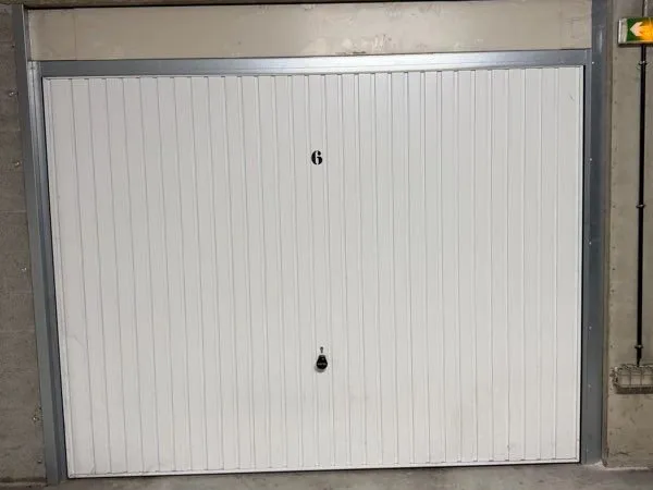 Garage à louer Ecully Centre