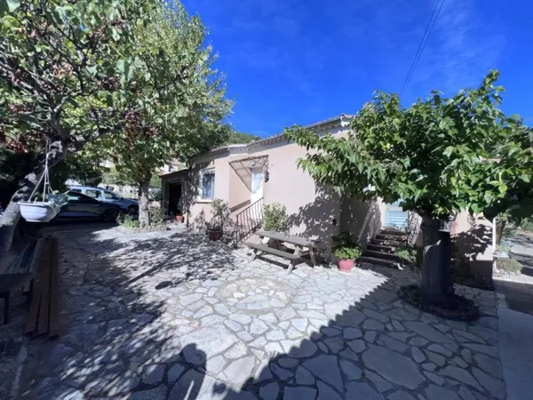 Villa 4 pièces 106 m²