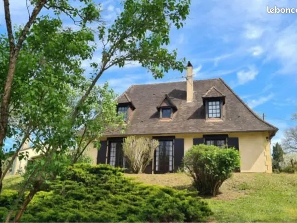 Maison 134 m² - 4 chambres - Terrain 2500 m² - Cénac-et-Saint-Julien