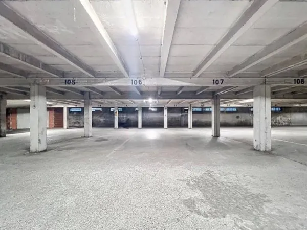 Parking 9 m²