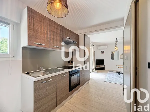 Studio 1 pièce 25 m²