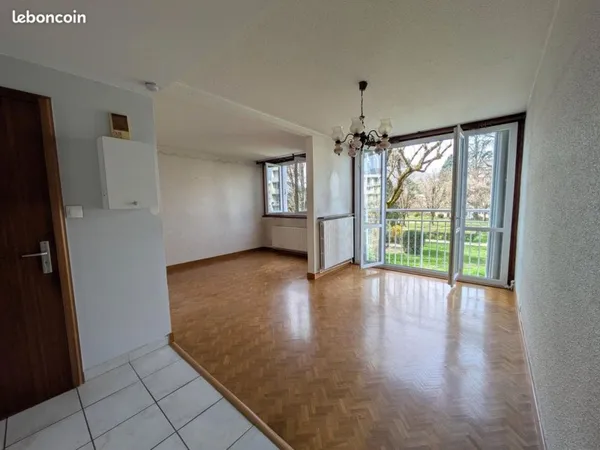 Appartement 4 pièces 82m2 Résidence Les Alloves