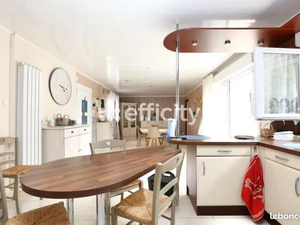 Maison 4 pièces 130 m²