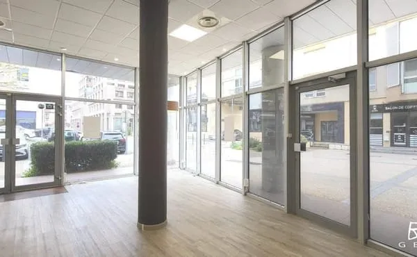 Bureaux 55 m²