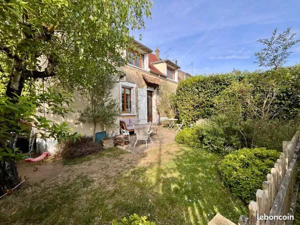 Charmante maison coeur de village