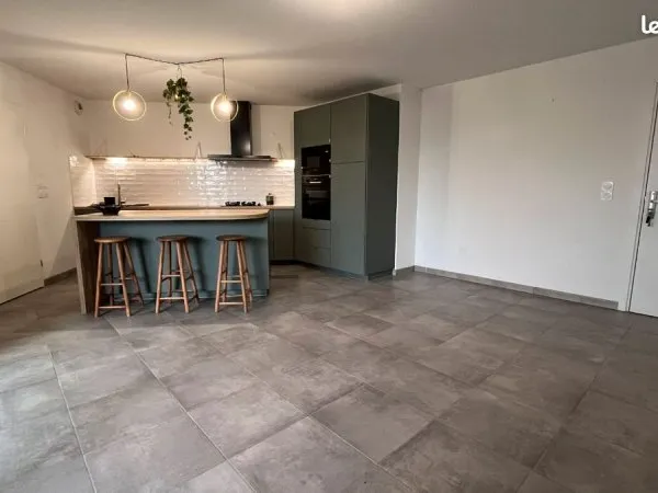 Appartement T4 82m2 Auzeville Tolosane