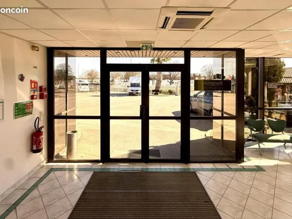 Bureaux 172 m²