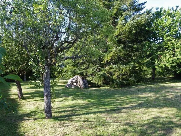 Terrain constructible 1776 m²