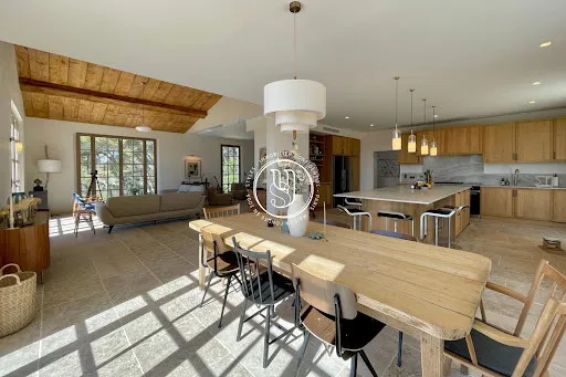 Maison 490 m²
