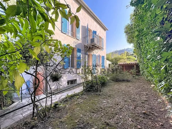 Maison isola bella