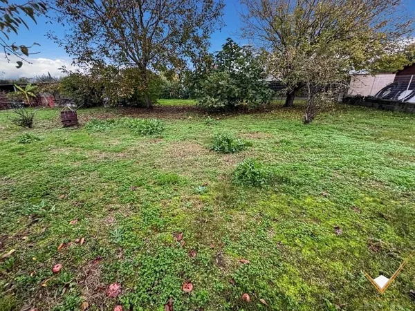 Terrain 1104m2 31600 Lherm