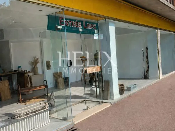 Fonds de commerce ou emplacement commercial