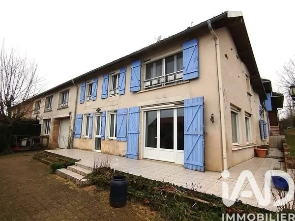 Maison 6 pièces 250 m²