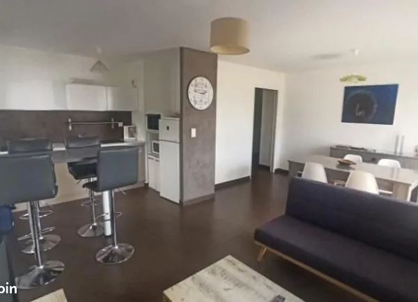 Appartement T3 avec terrasse et jardin