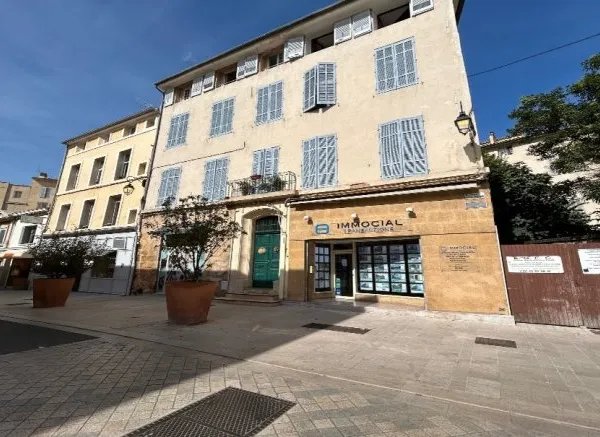 Local commercial 50 m²