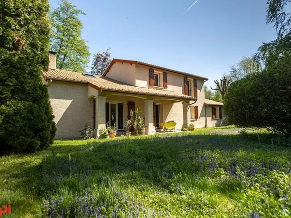 Maison 5 pièces 142 m²