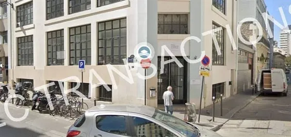 Boutique 210 m²