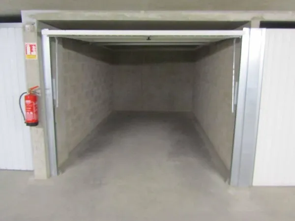 Parking 15 m²