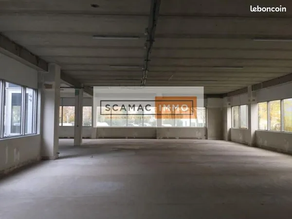 Local d'activité 500 m²