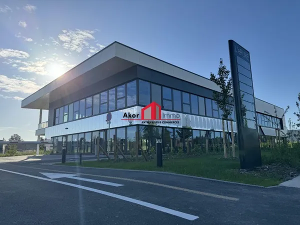 Local professionnel 111 m²