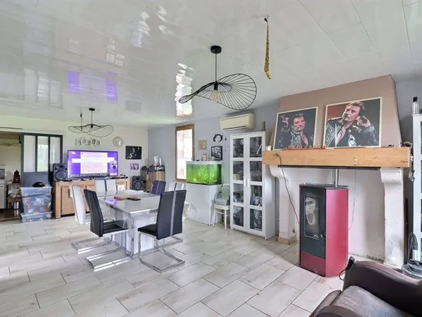 Maison 3 pièces 171 m²