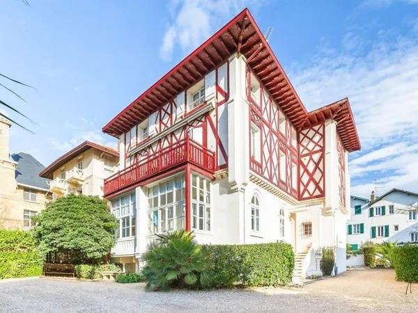 Appartement 4 pièces 99 m²