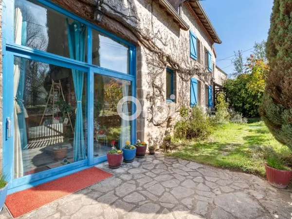 Maison 6 pièces 227 m²