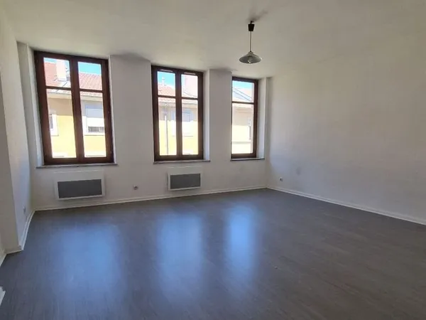 Studio 1 pièce 40 m²