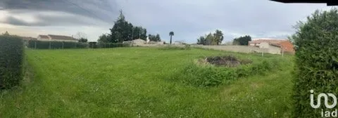 Terrain 1604 m²