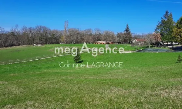 Terrain à bâtir de 2693 m2