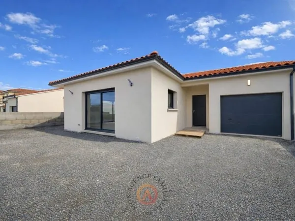 Maison de plain-pied 4 pièces 119 m²