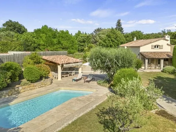 Charmante maison de qualité au calme - Fayence