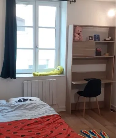Studio Caluire et cuire, Juin-Août