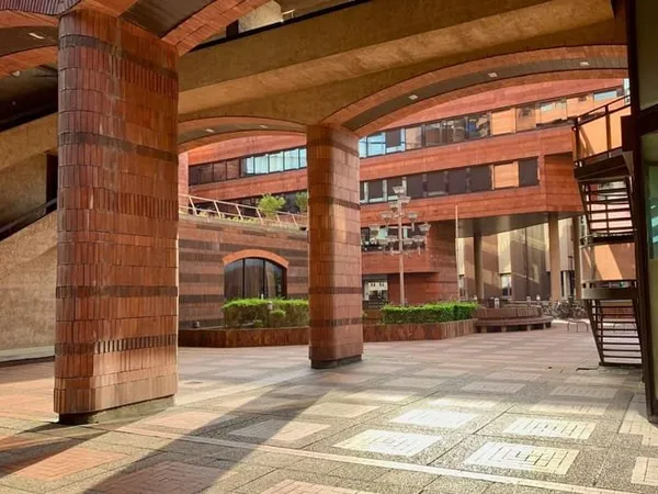 Parking/Garage