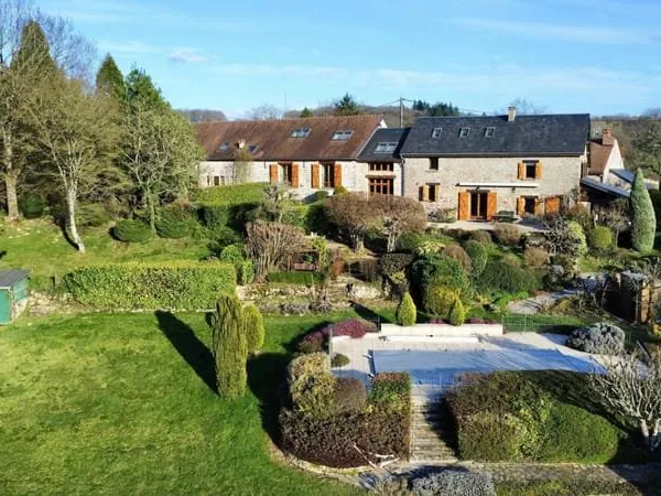 SAINT-MARTIN-DU-PUY - MORVAN - Domaine « Les Hauts du Château »