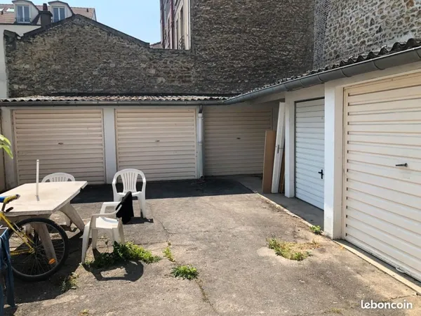 Box à louer résidence sécurisée