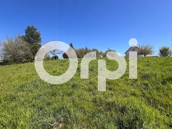 Terrain 1666 m²
