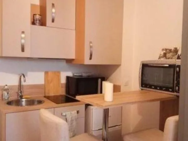 Meublé T1 + mezzanine de 24m2 Hôpitaux Montplaisir